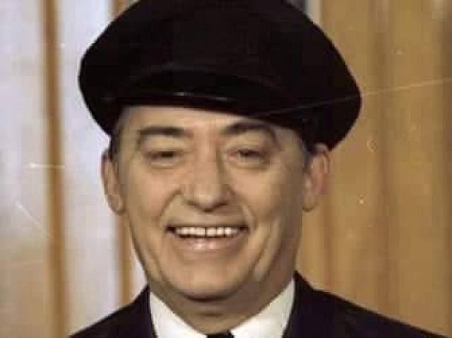 Ο Νίκος Ρίζος