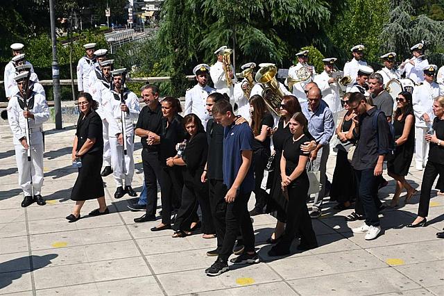 κηδεία θάλεια λάρισα