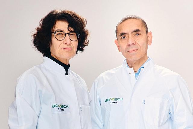 Ουγούρ Σαχίν και Εζλέμ Τουρετζί