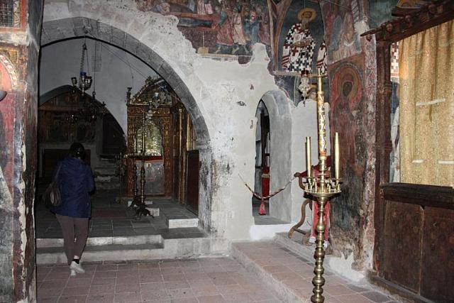 αγιος ιωαννης λαμπαδιστης