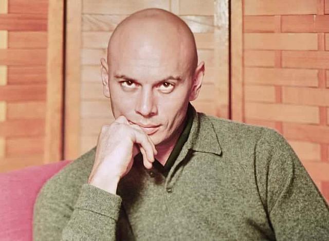 Ο Γιουλ Μπρίνερ