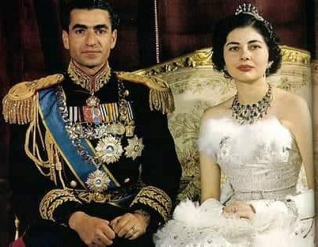 Ο Μοχάμεντ Ρεζά Παχλαβί και  η σύζυγός του Φαράχ