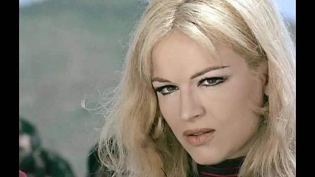 Η Μέμα Σταθοπούλου