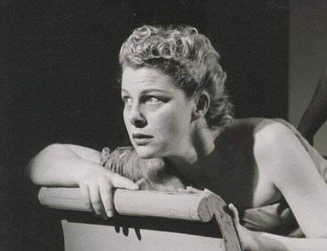 Η Αλέκα Κατσέλη