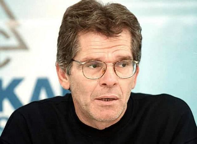 Ο Μάκης Δενδρινός