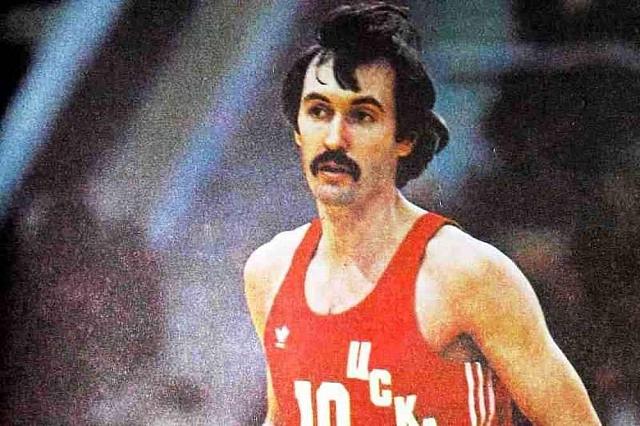 Ο Σεργκέι Μπέλοφ