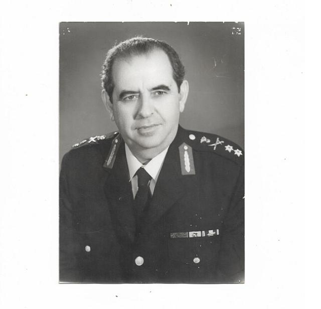 Στέλιος Τζανάκης