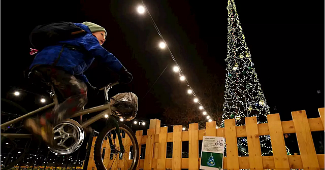 χριστουγεννιατικο δέντρο Βουδαπέστη