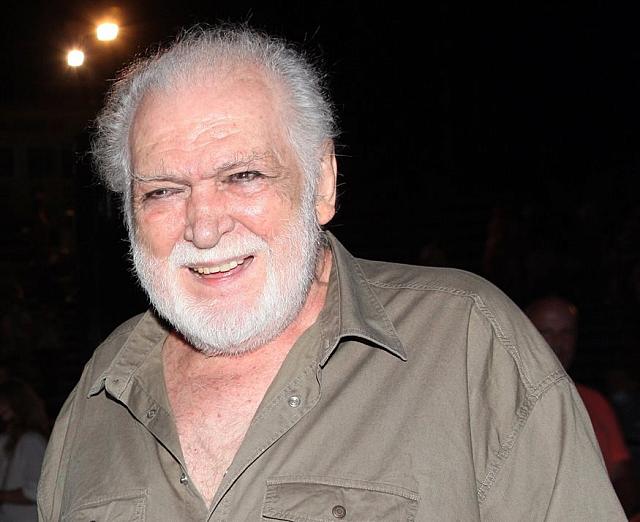 κώστας καζάκος