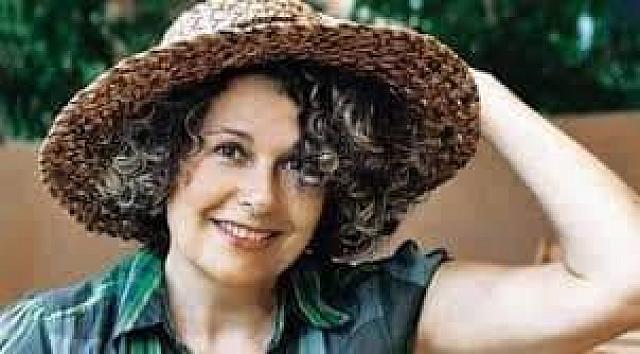 Η Βούλα Μάστορη