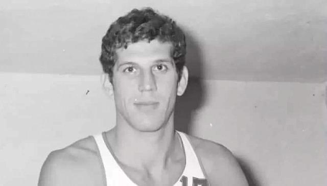 Βασίλης Γκούμας