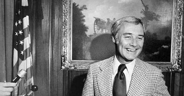 Ο Τζορτζ Μασκόνι