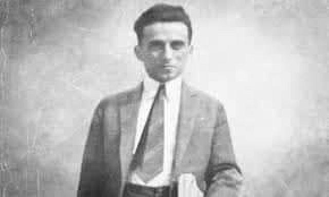 Ο Κώστας Καρυωτάκης