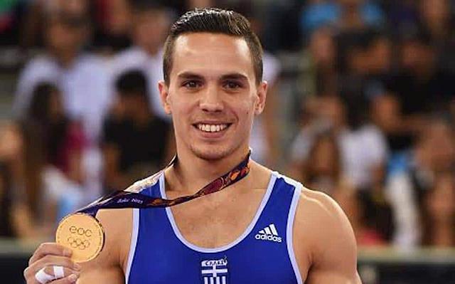 Ο Λευτέρης Πετρούνιας