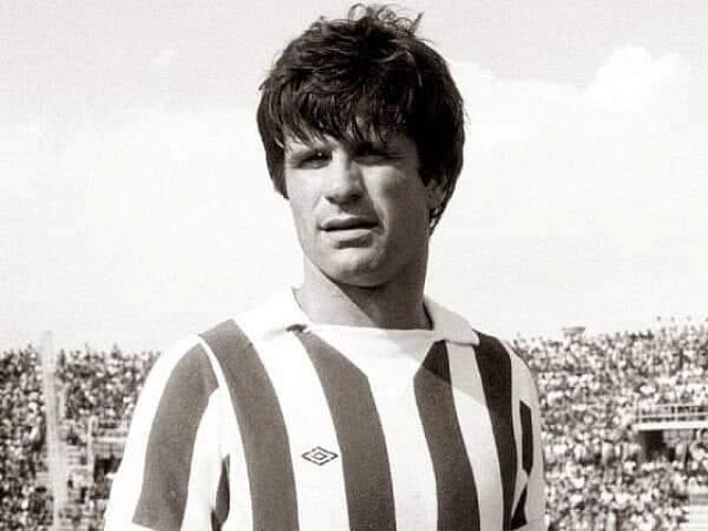 Ο Τάκης Συνετόπουλος