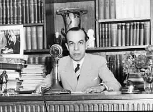 Ο Σπύρος Μαρκεζίνης