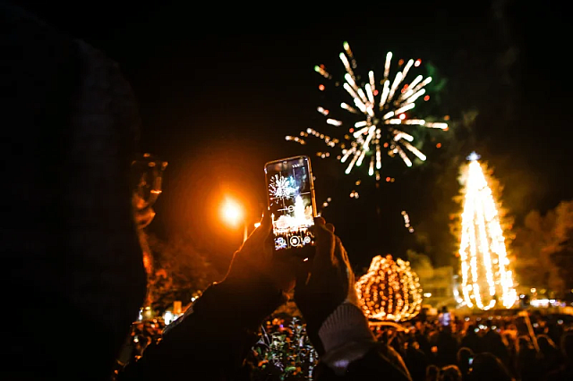 Τρίκαλα χριστουγεννιάτικο δεντρο
