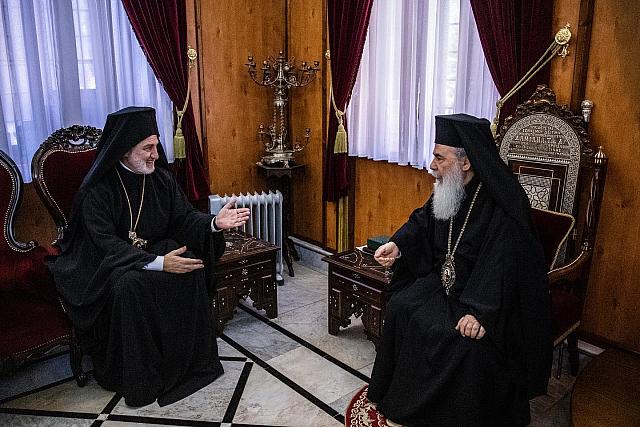 ελπιδοφορος - θεοφιλος