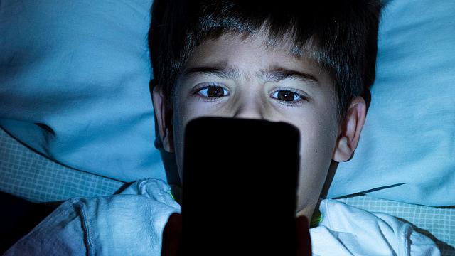 παιδί κινητό