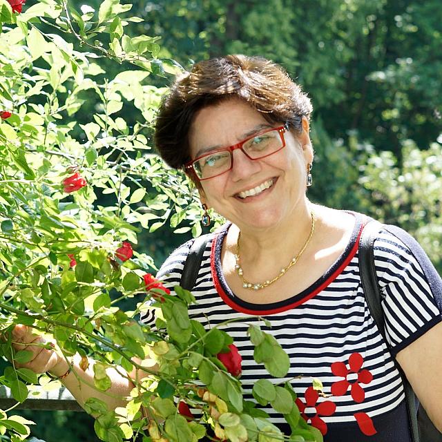 ένη μιχαηλίδου