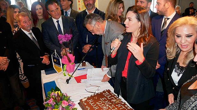 Η Βουλευτής Όλγα Κεφαλογιάννη, απευθύνοντας θερμό χαιρετισμό στους Κρητικούς συμπατριώτες της