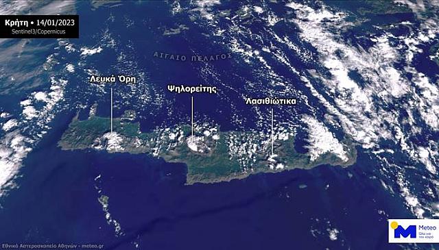 Δύο δορυφόροι αποτυπώνουν τη χιονοκάλυψη στην Κρήτη