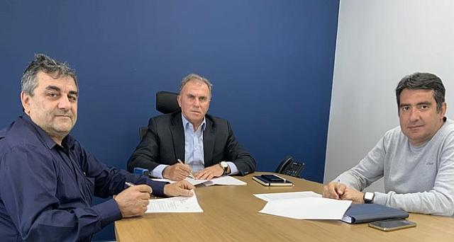 καλαντζακης