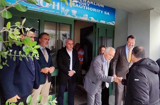 πλακιωτακης ολη