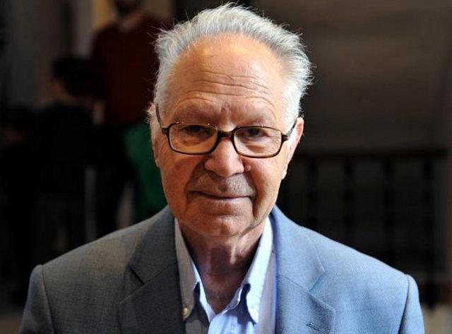 θεοχάρης δετοράκης