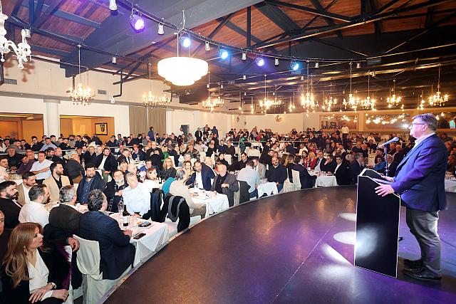 Ηράκλειο: Το ΠΑΣΟΚ έκοψε την Πρωτοχρονιάτικη πίτα του