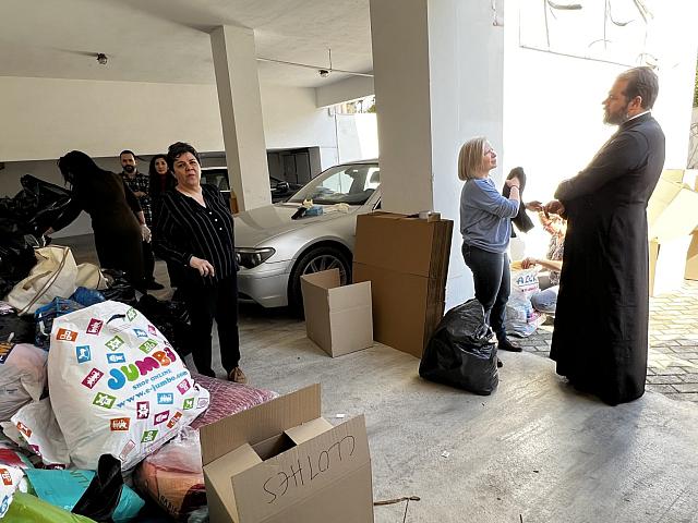 μητροπολη κυδωνίας - βοηθεια σεισμοπαθείς