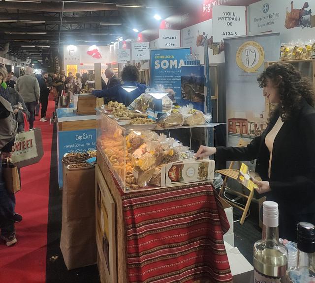 Οι Κρητικοί Παραγωγοί και οι Επιχειρήσεις του νησιού που συμμετείχαν στην έκθεση 