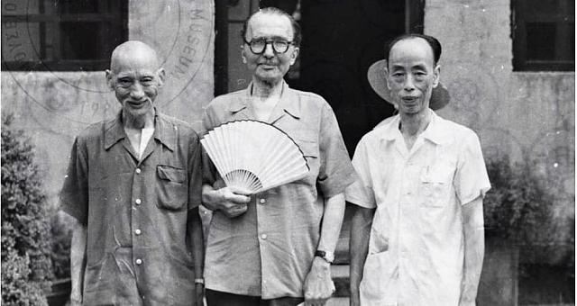 καζαντζάκης κίνα