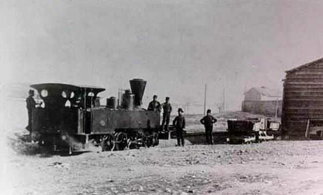 Το πρώτο ατμοκίνητο τραίνο στην Ελλάδα εκτέλεσε σαν σήμερα το 1869 το πρώτο δρομολόγιο