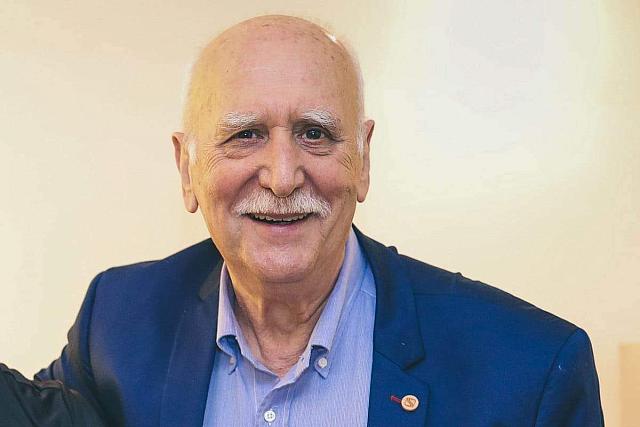 Ο Γιώργος Παπαδάκης