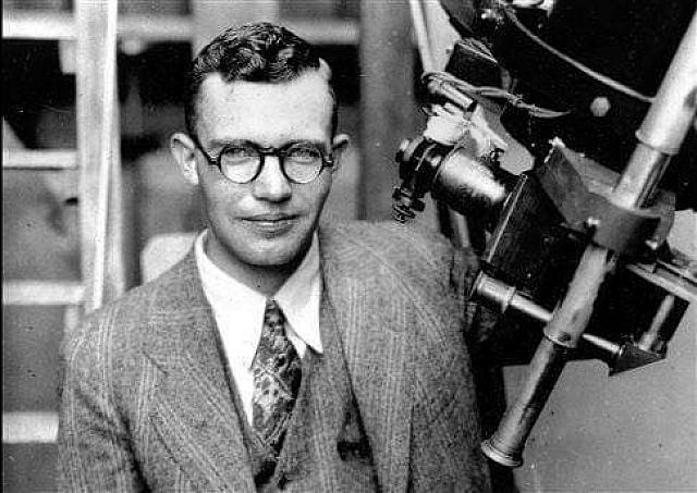 Ο Κλάιντ Τόμπω