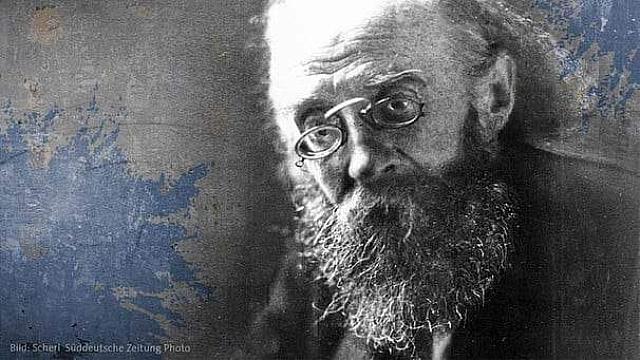 Ο Κουρτ Άισνερ