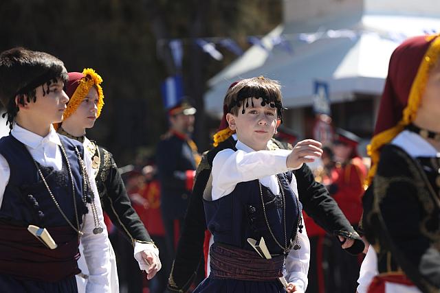 παρέλαση ηράκλειο 25η μαρτίου