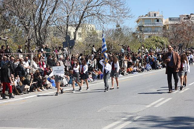 παρέλαση ηράκλειο 25η μαρτίου
