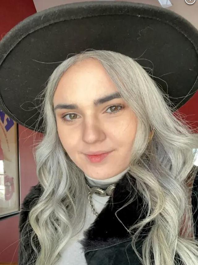 ασπρομαλλα