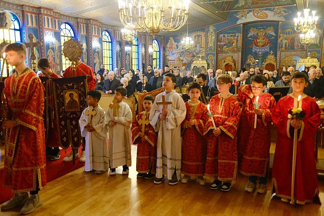 σταυροπροσκύνηση μπερμινχαμ