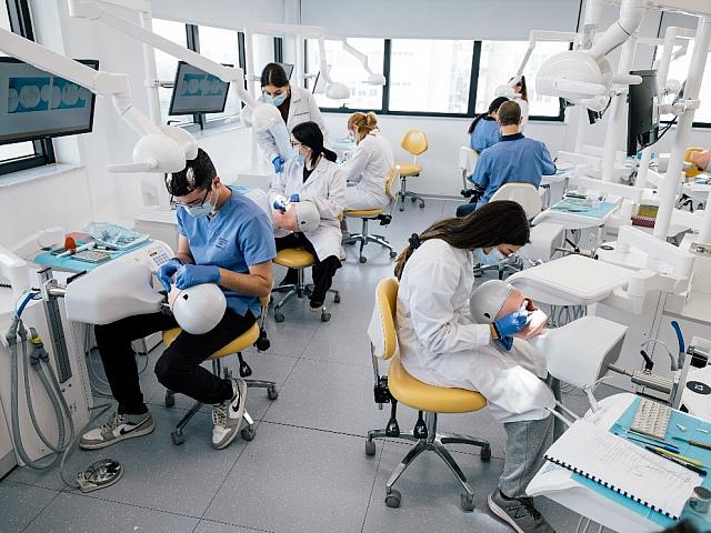 Σχολή Οδοντιατρικής του Ευρωπαϊκού Πανεπιστημίου Κύπρου