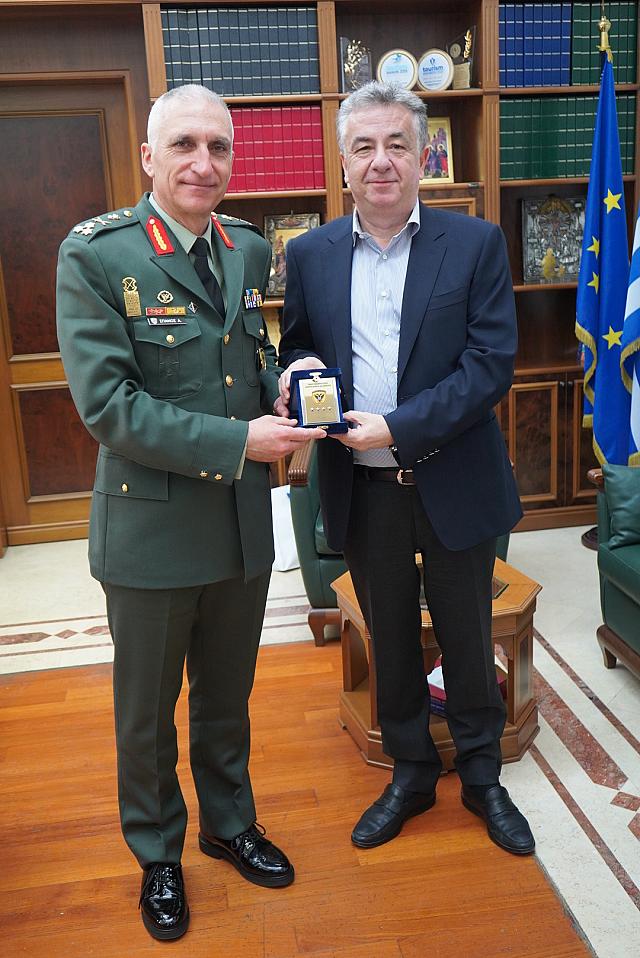 περιφεριαρχης - επιεωρητης στρατου