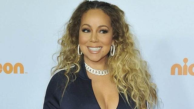 Η Μαράια Κάρεϊ