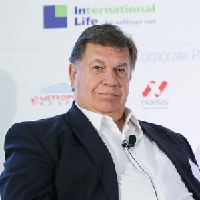 Μανόλης Τσακαλάκης