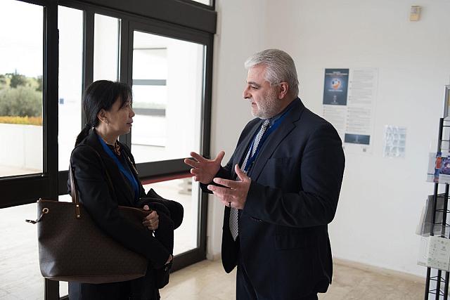 ιτε πρέσβης κίνας