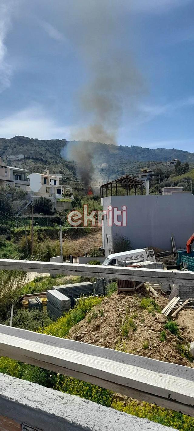 Έκαψε τα ξερόκλαδα και η φωτιά του ξέφυγε 