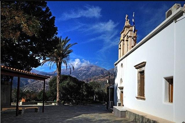 εξακουστη μάλλες