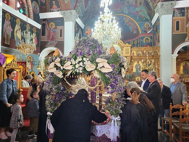 Επιτάφιος στην Ελούντα