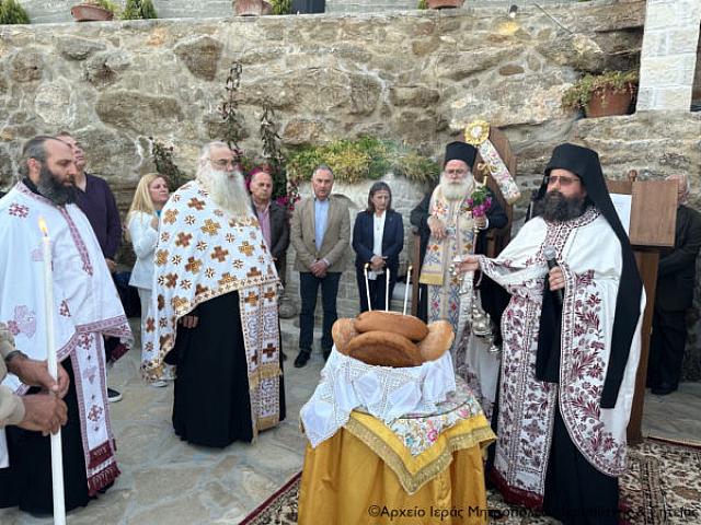 ιεραπυτνης κυριλλος